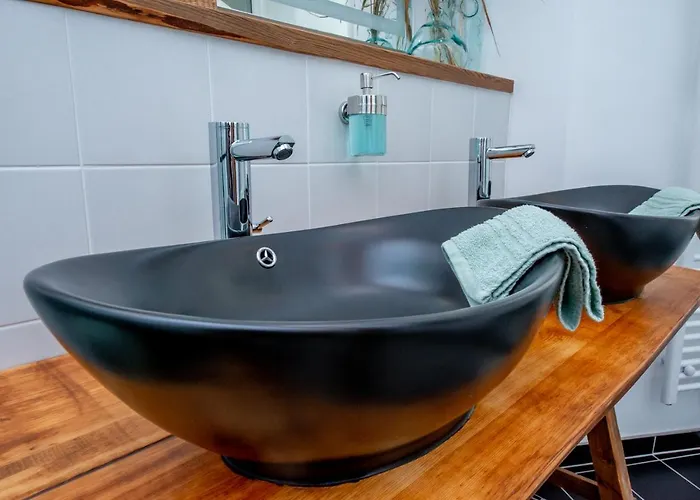 Kronprinz Zentral Mit Infrarot-sauna Daire