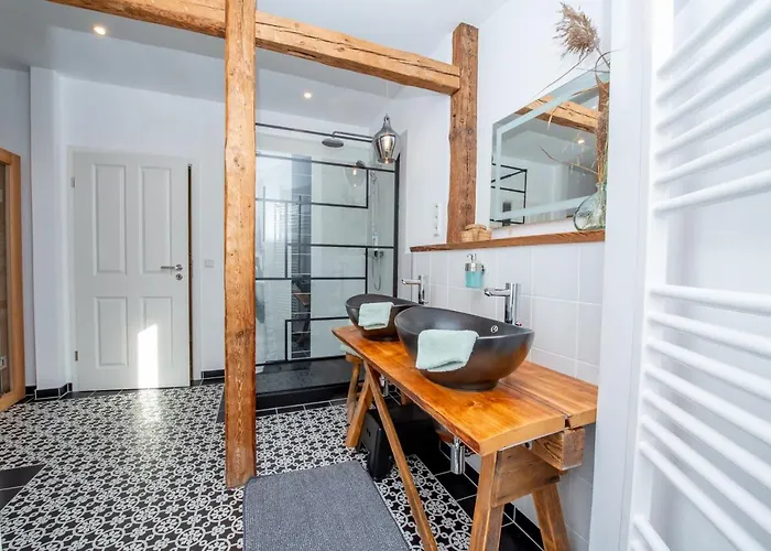 Daire Kronprinz Zentral Mit Infrarot-sauna Eisenach