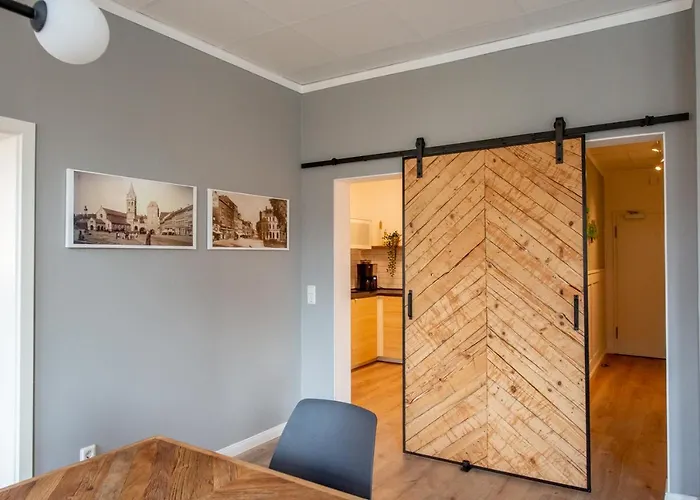 Kronprinz Zentral Mit Infrarot-sauna Eisenach